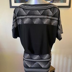 Tunic dress for everyday and going out.